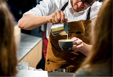 Cafés & Restaurants. Turn regular orders into rewards.